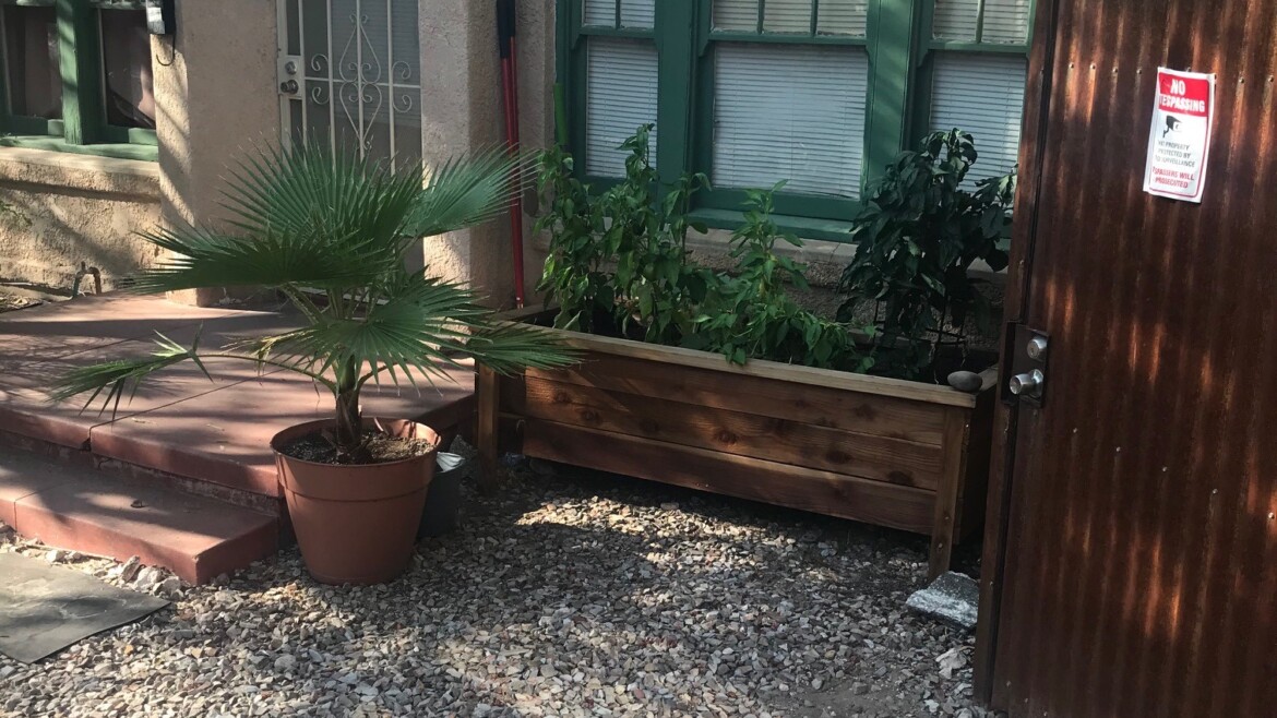 1128 N Tyndall Ave #6