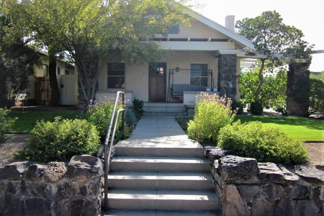604 E University Blvd