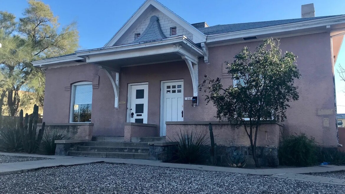 240 E University Blvd
